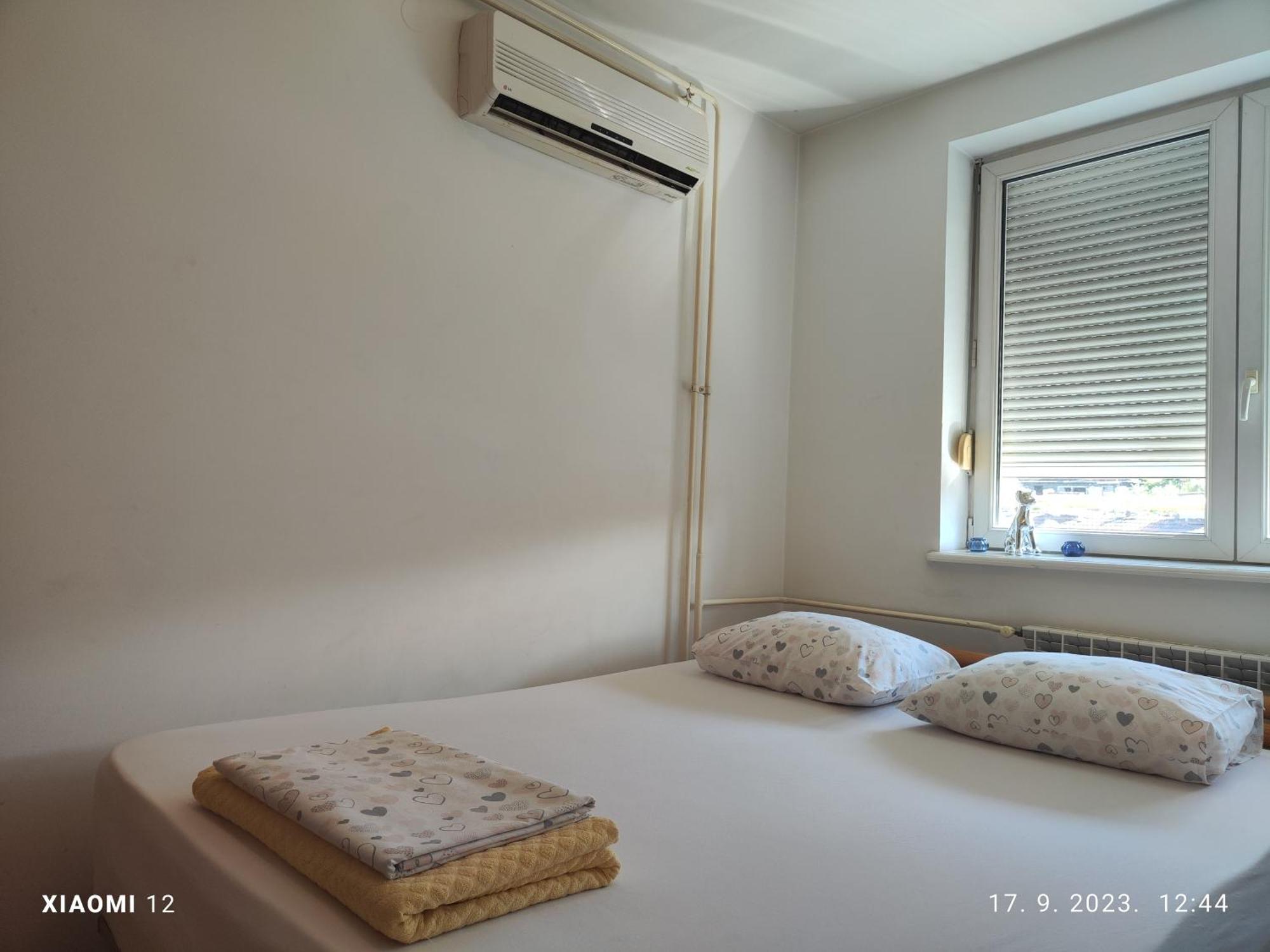 Srecko No3 Appartement Belgrado Buitenkant foto